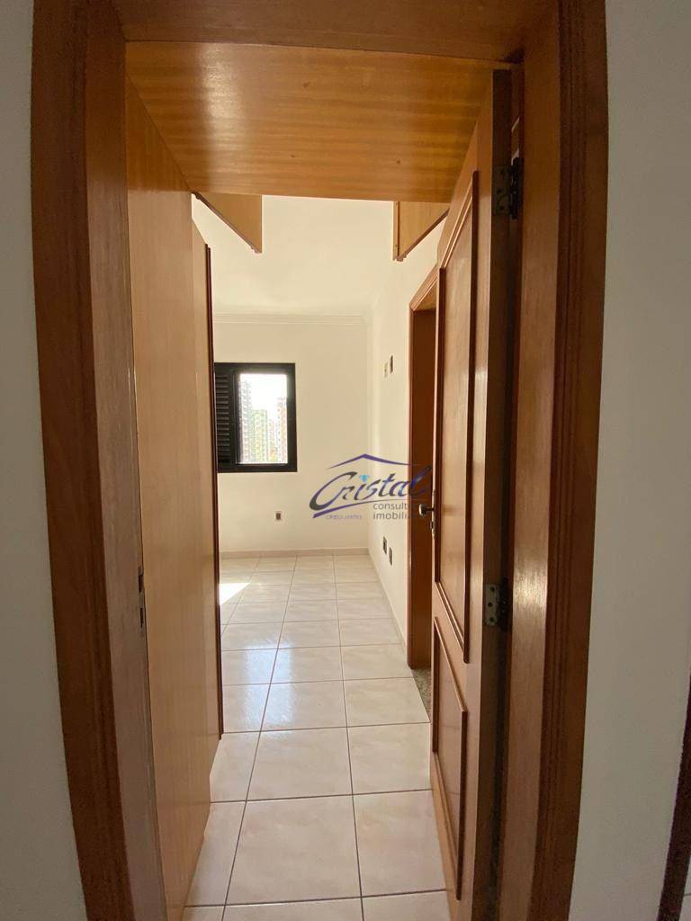 Apartamento à venda com 3 quartos, 130m² - Foto 15