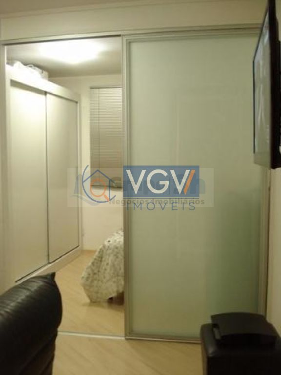 Apartamento à venda com 1 quarto, 40m² - Foto 4