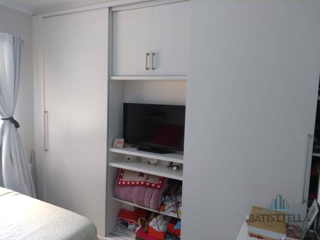 Casa à venda com 3 quartos, 80m² - Foto 5