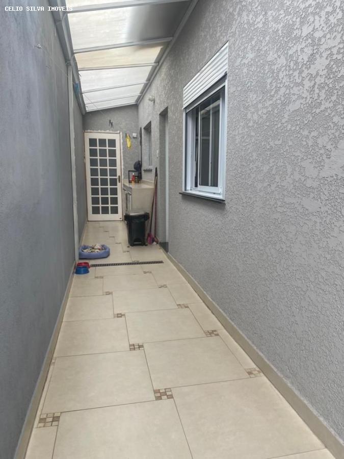 Casa à venda com 3 quartos, 187m² - Foto 11