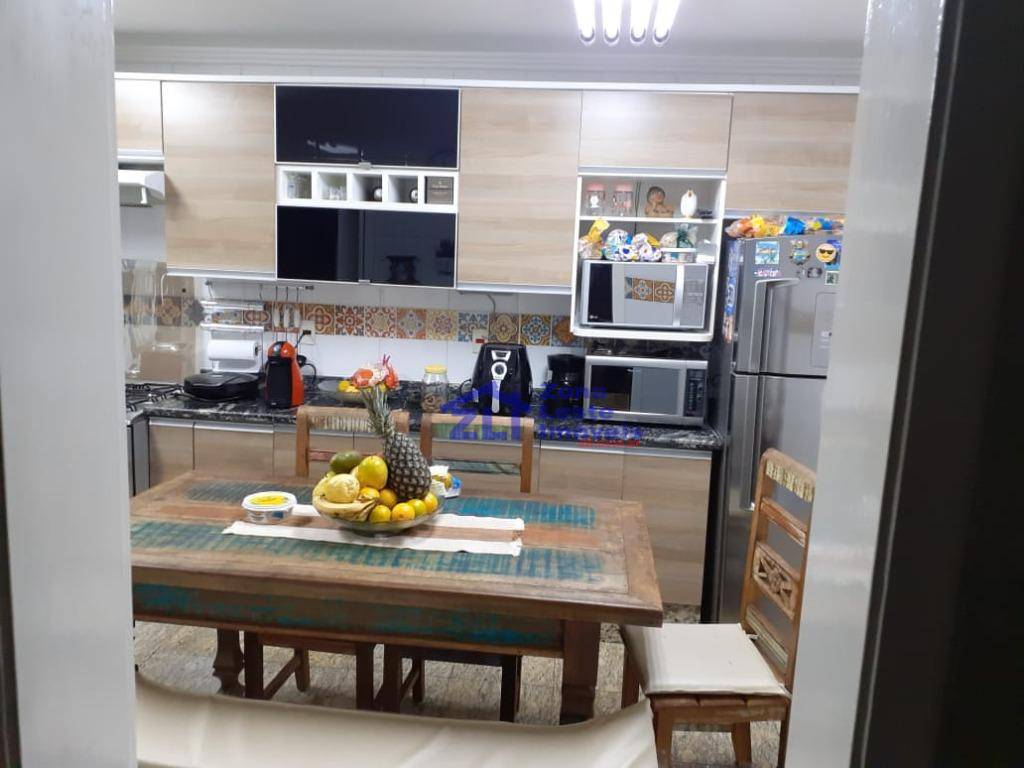 Apartamento à venda com 3 quartos, 114m² - Foto 19