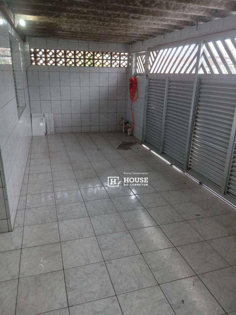 Casa à venda com 2 quartos, 82m² - Foto 2