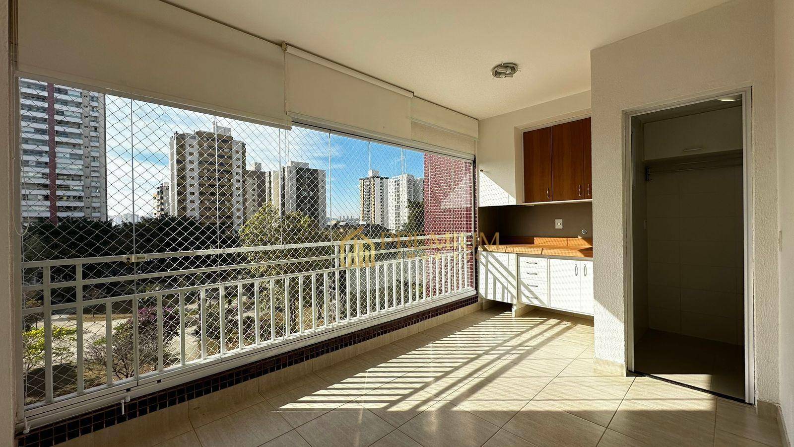 Apartamento à venda com 2 quartos, 74m² - Foto 4