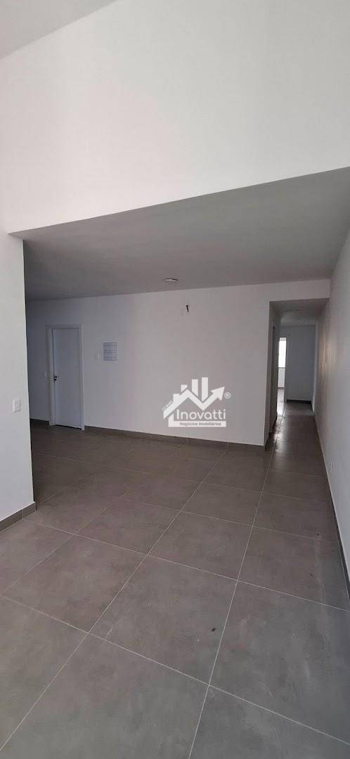 Casa à venda com 3 quartos, 100m² - Foto 7