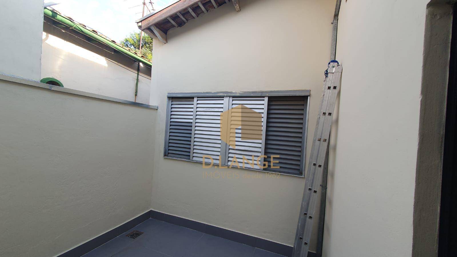 Casa à venda com 3 quartos, 200m² - Foto 5