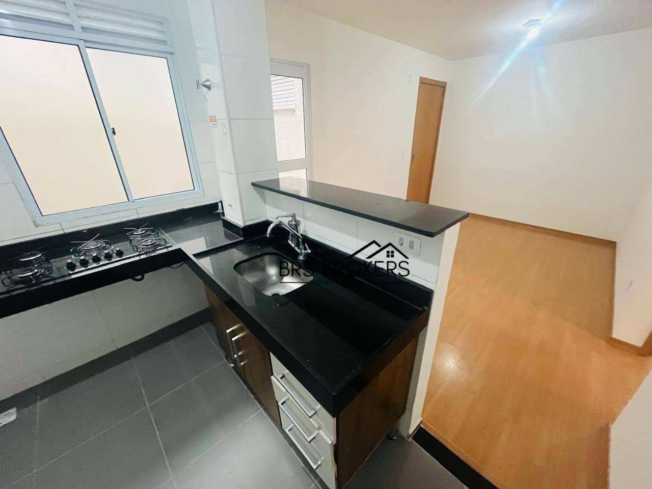 Apartamento à venda com 2 quartos, 38m² - Foto 19
