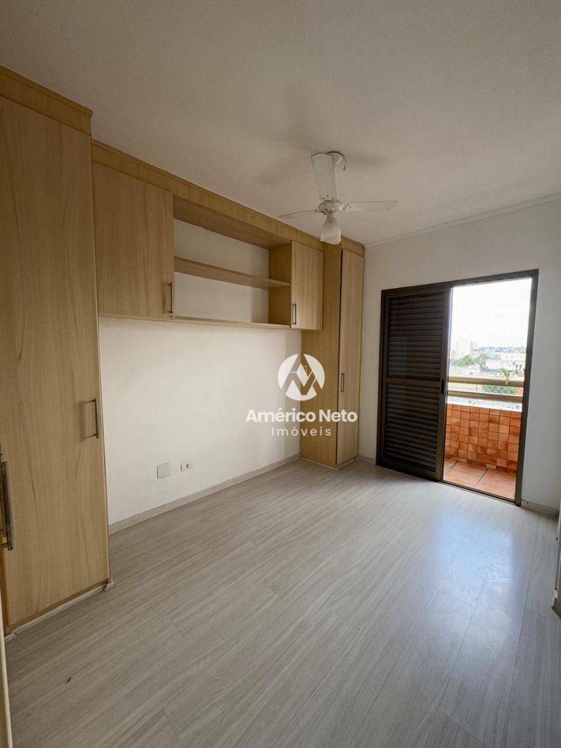 Apartamento para alugar com 3 quartos, 105m² - Foto 6