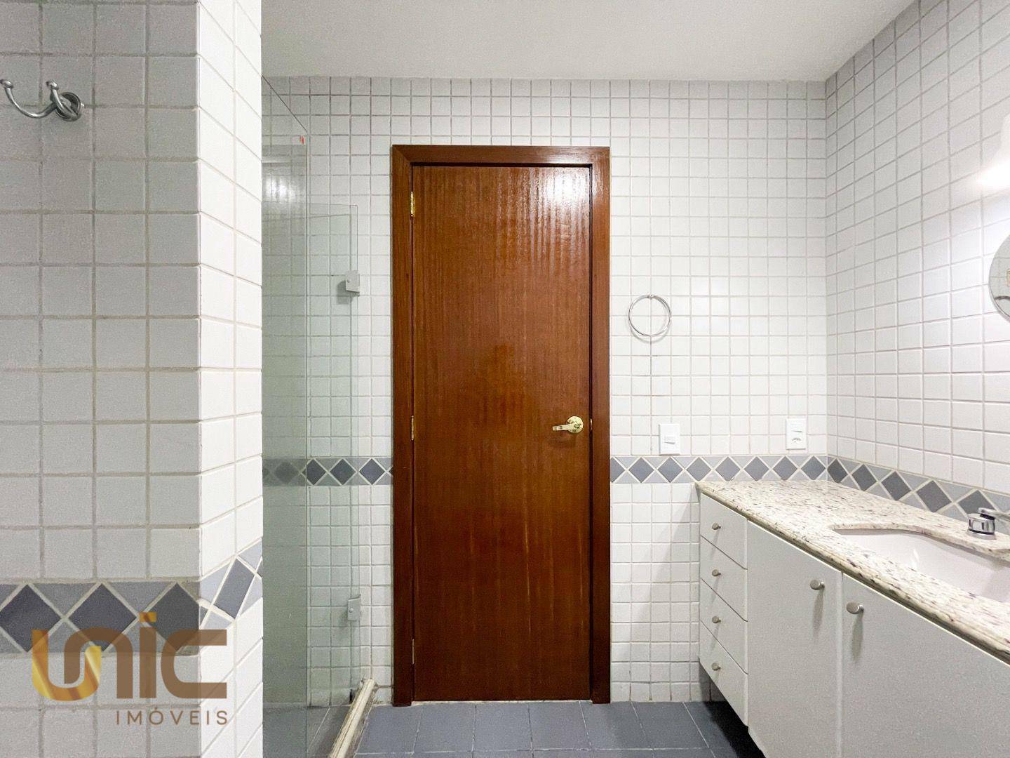 Apartamento à venda com 3 quartos, 170m² - Foto 10