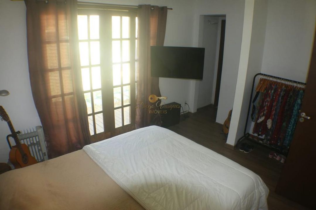 Casa de Condomínio à venda com 3 quartos, 270m² - Foto 29