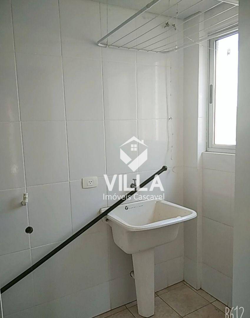 Apartamento à venda com 3 quartos, 70m² - Foto 4