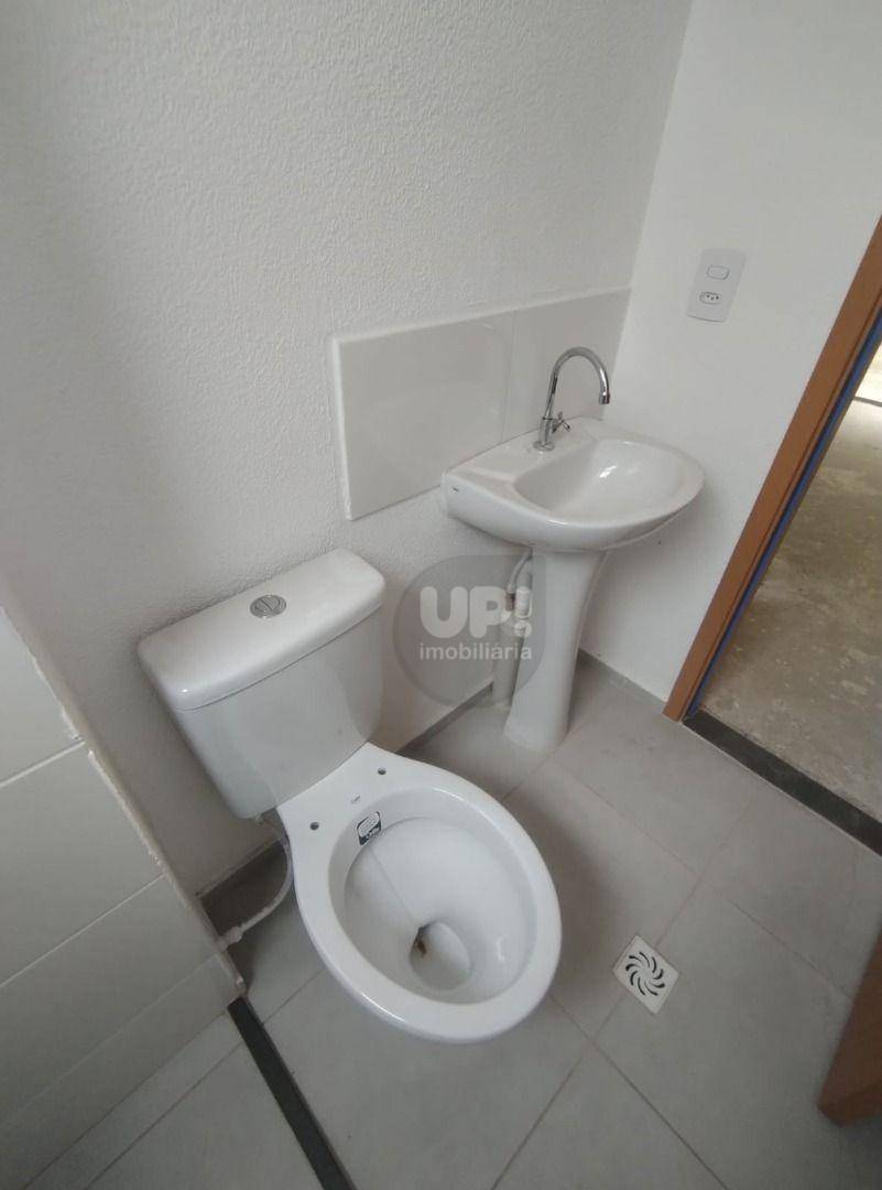 Apartamento à venda com 2 quartos, 46m² - Foto 10