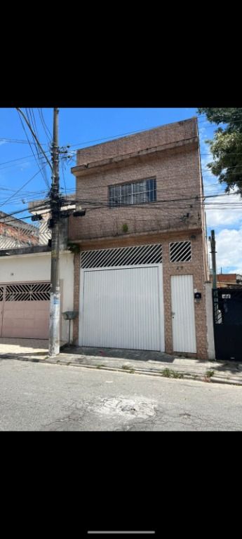 Sobrado à venda com 3 quartos, 430m² - Foto 1