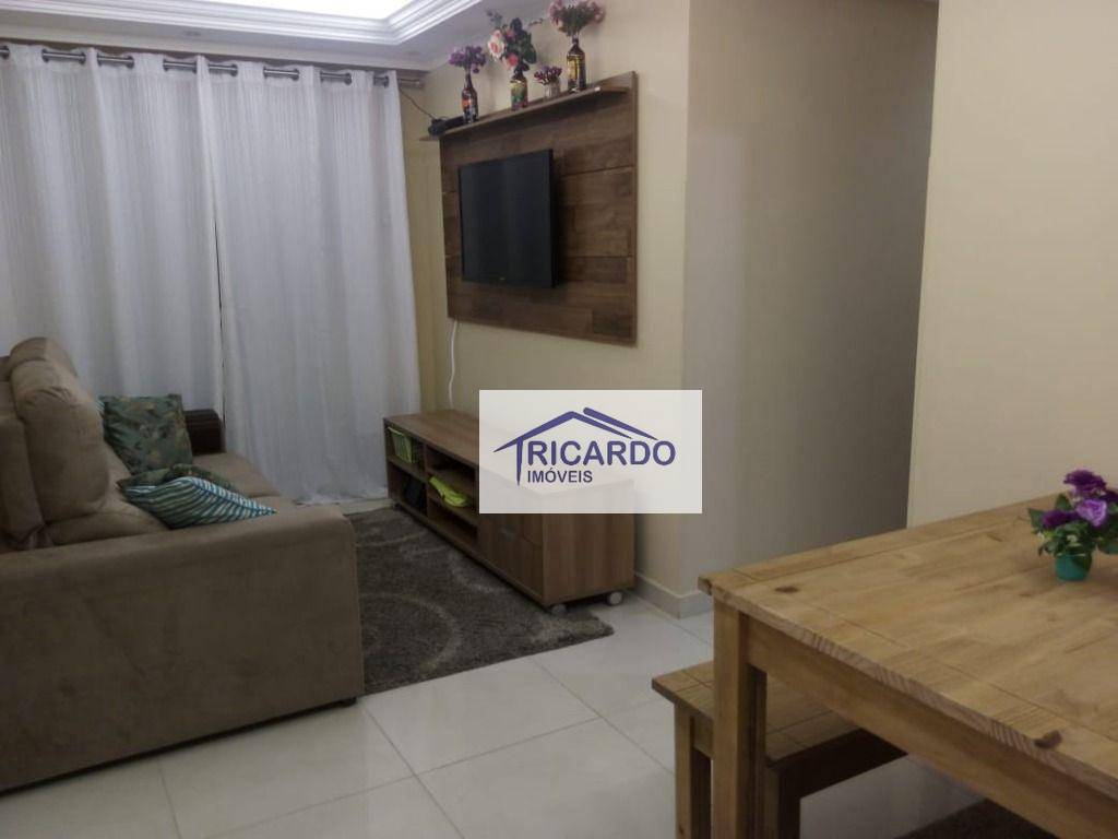 Apartamento à venda com 2 quartos, 58m² - Foto 3