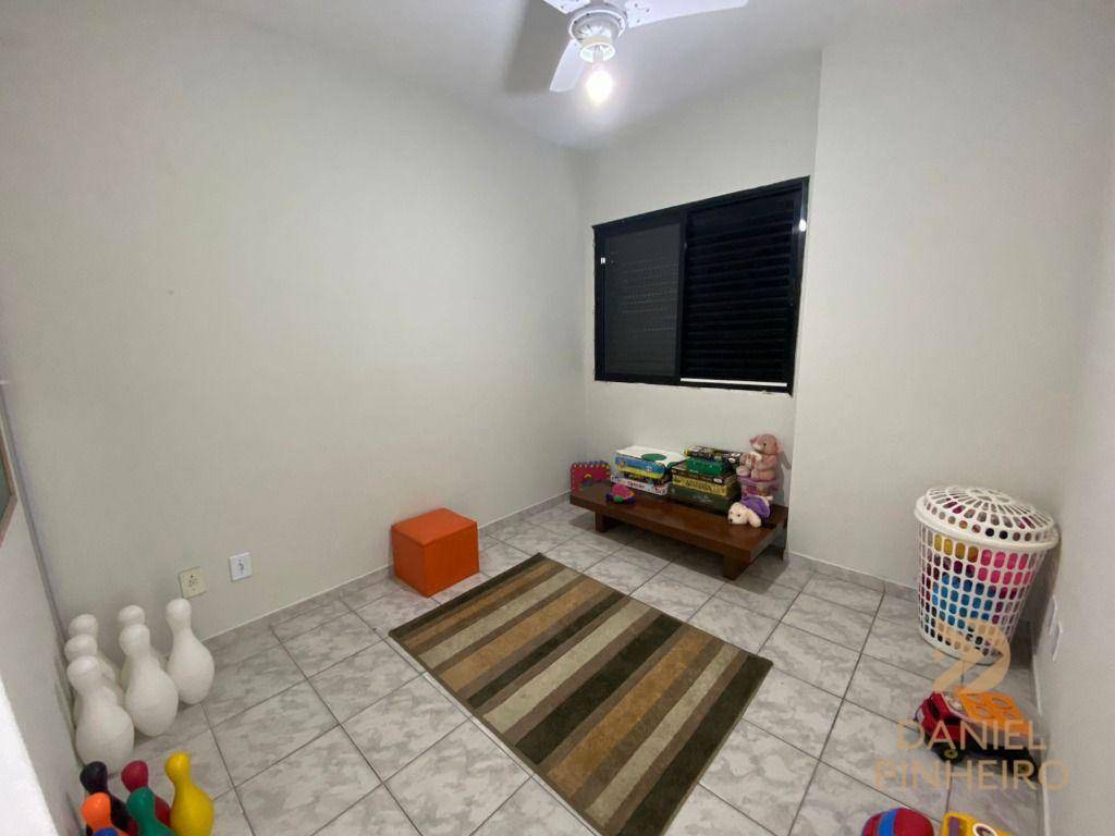 Apartamento à venda com 2 quartos, 70m² - Foto 27