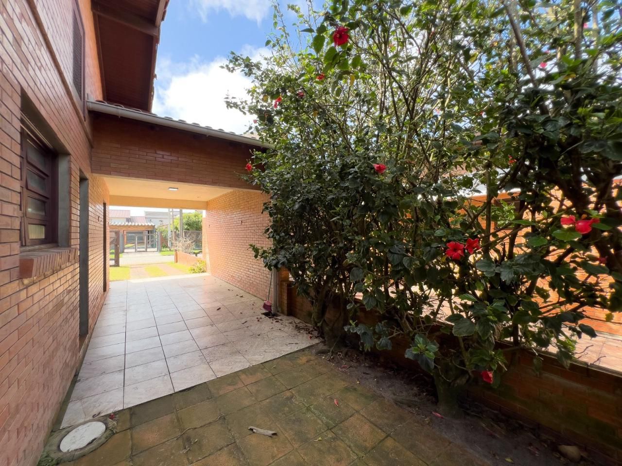 Casa à venda com 4 quartos, 190m² - Foto 34