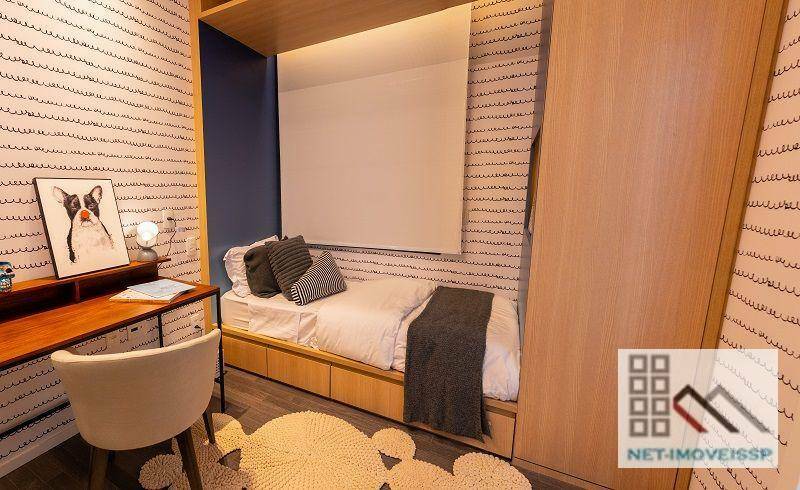 Apartamento à venda com 3 quartos, 157m² - Foto 35