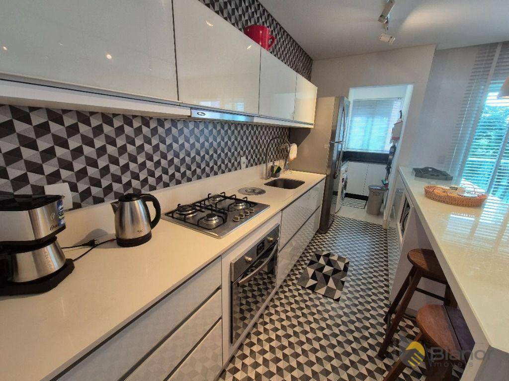 Apartamento para alugar com 1 quarto, 73m² - Foto 11