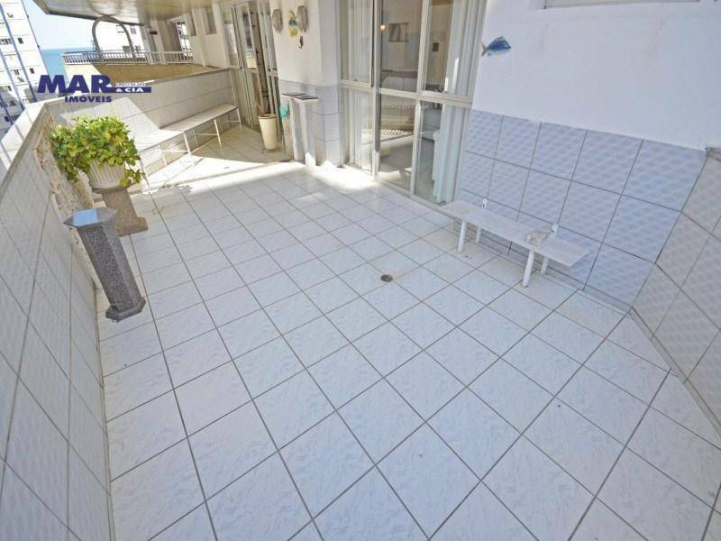 Apartamento à venda com 3 quartos, 175m² - Foto 4