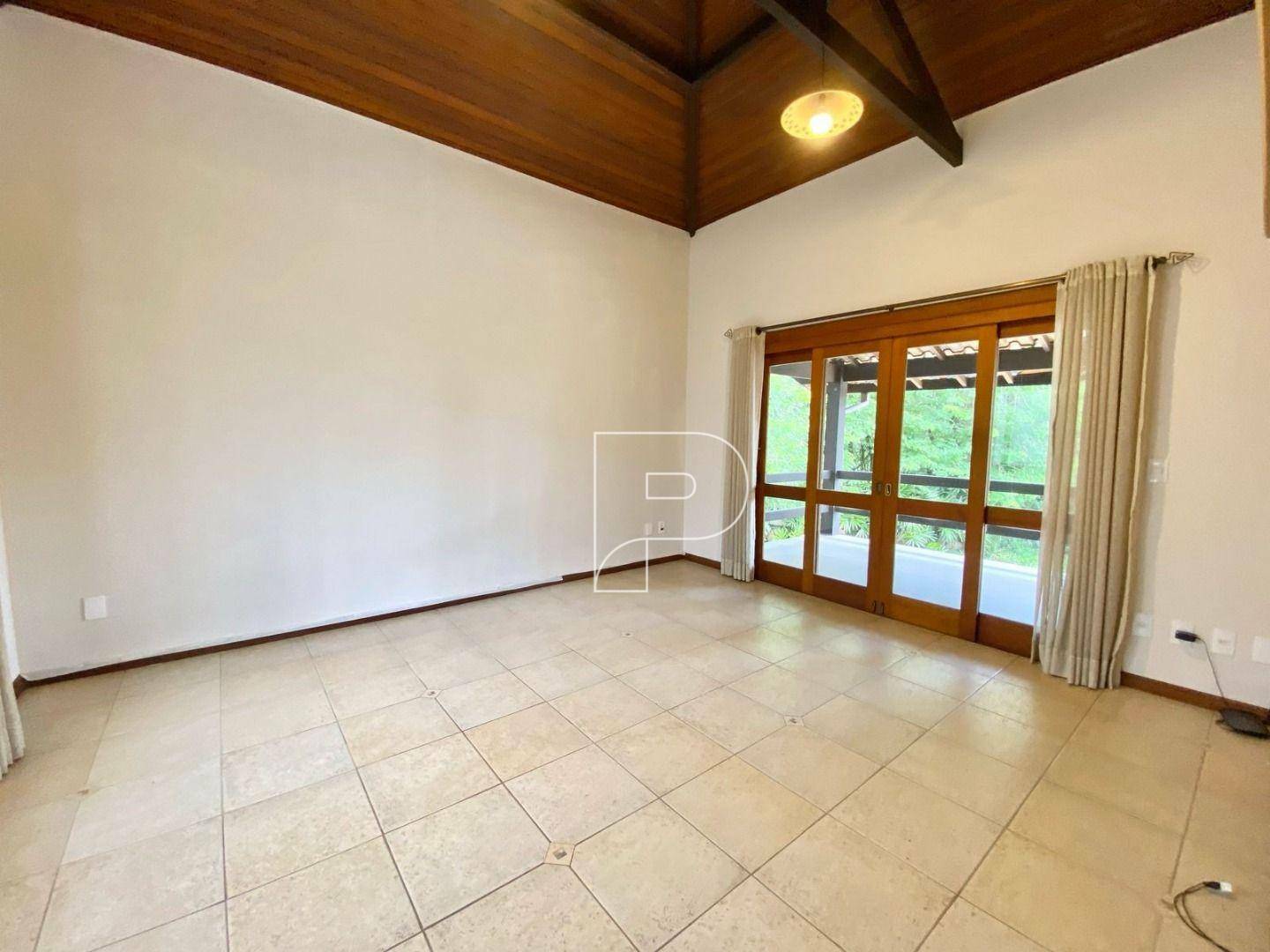 Casa de Condomínio para alugar com 4 quartos, 550m² - Foto 14
