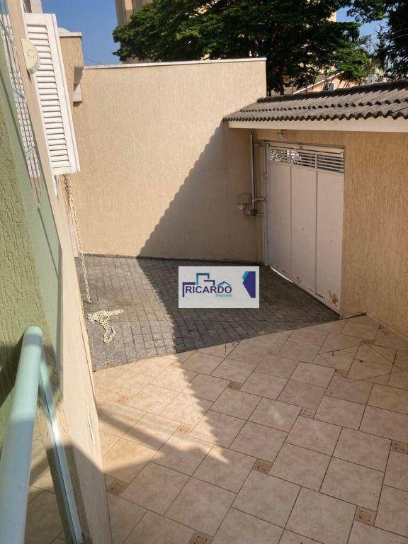 Casa à venda e aluguel com 3 quartos, 250m² - Foto 20