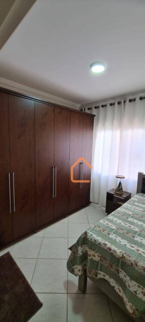 Casa à venda com 3 quartos, 105m² - Foto 5