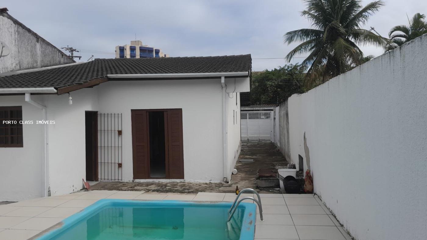 Casa à venda com 2 quartos, 300m² - Foto 1