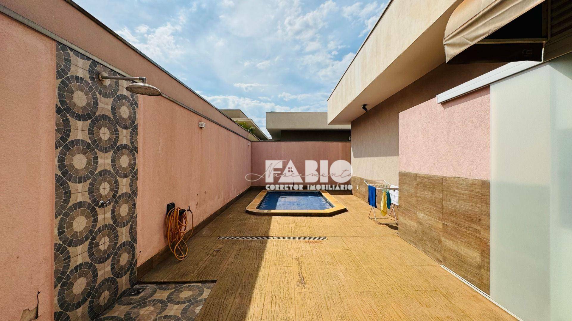 Casa de Condomínio à venda com 3 quartos, 240m² - Foto 21