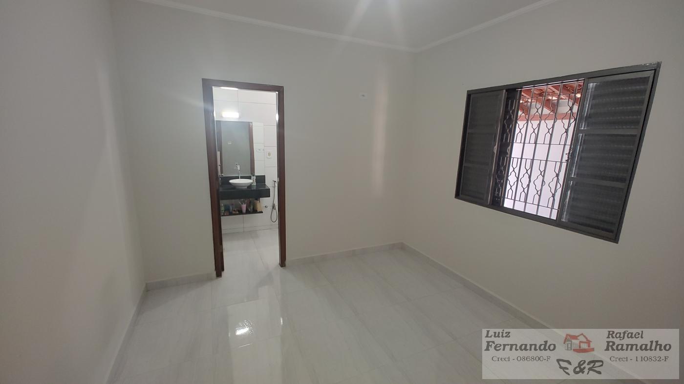 Casa à venda com 3 quartos, 352m² - Foto 13