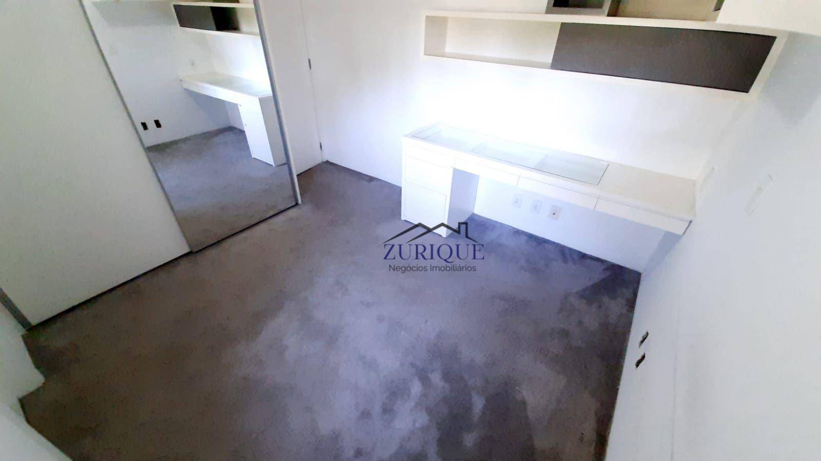 Apartamento à venda com 3 quartos, 202m² - Foto 2