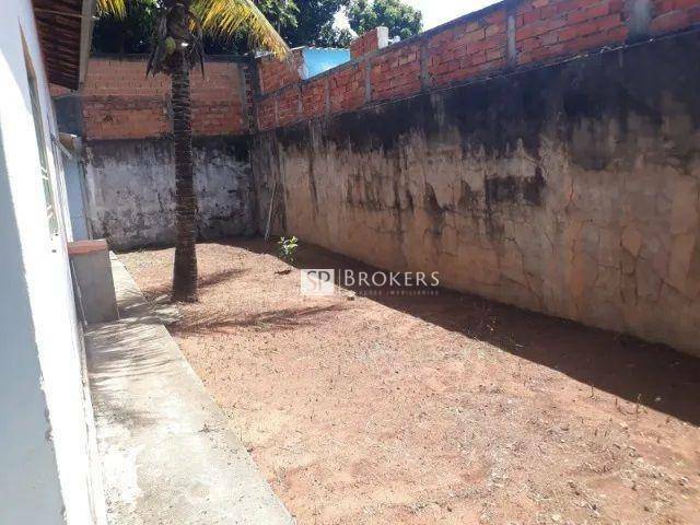 Casa à venda com 3 quartos, 80m² - Foto 4