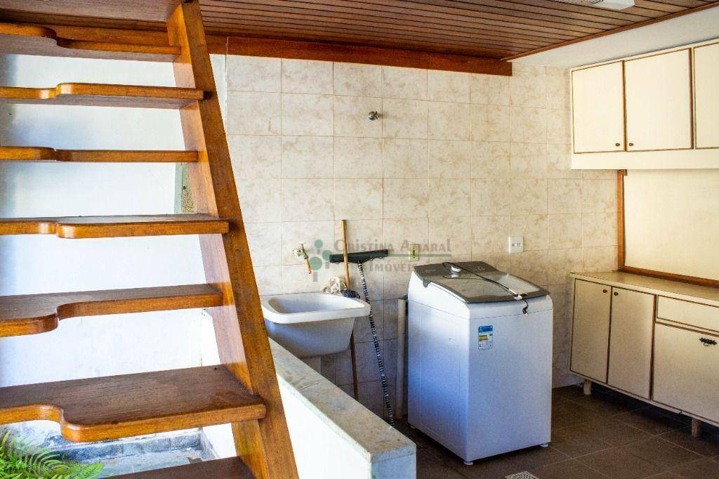 Casa de Condomínio à venda com 3 quartos, 380m² - Foto 33