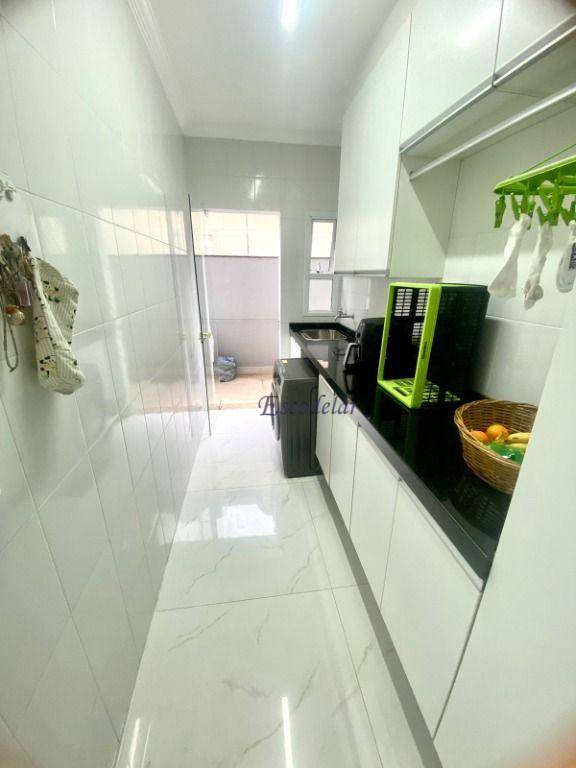 Sobrado à venda com 3 quartos, 318m² - Foto 15