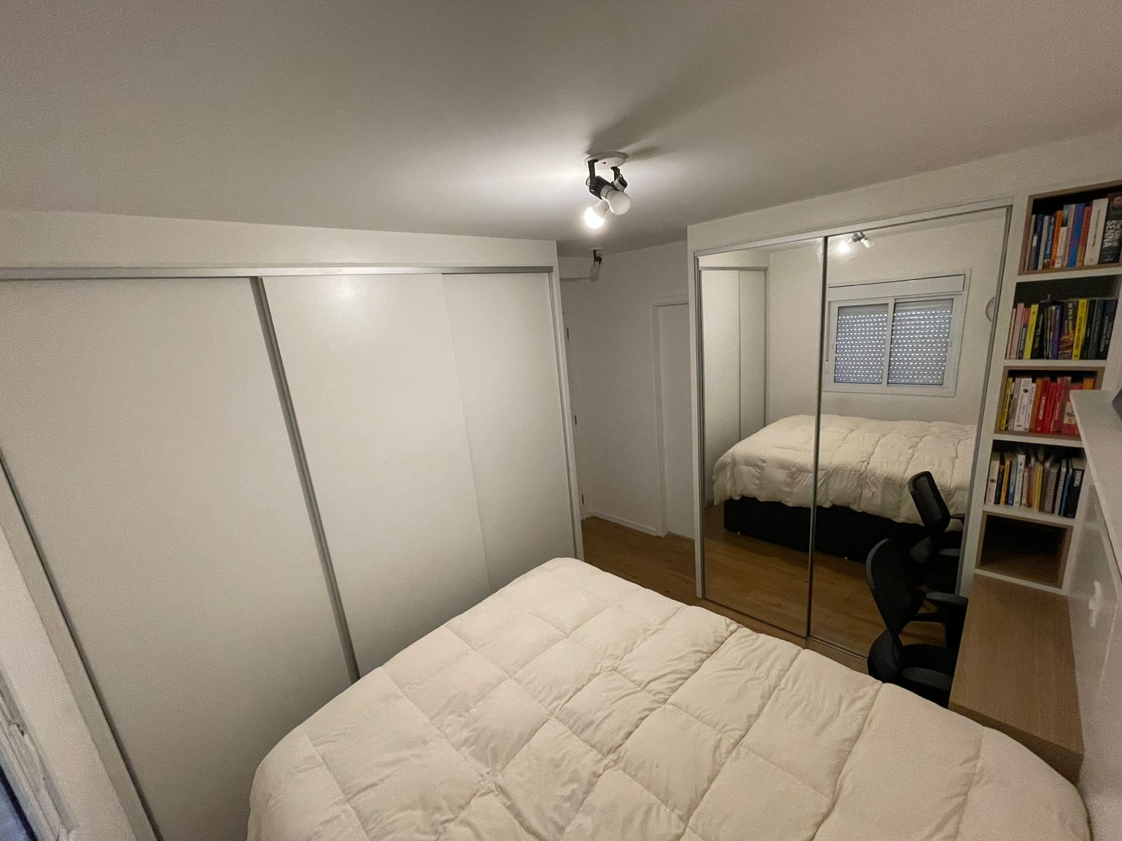 Apartamento à venda com 2 quartos, 69m² - Foto 2