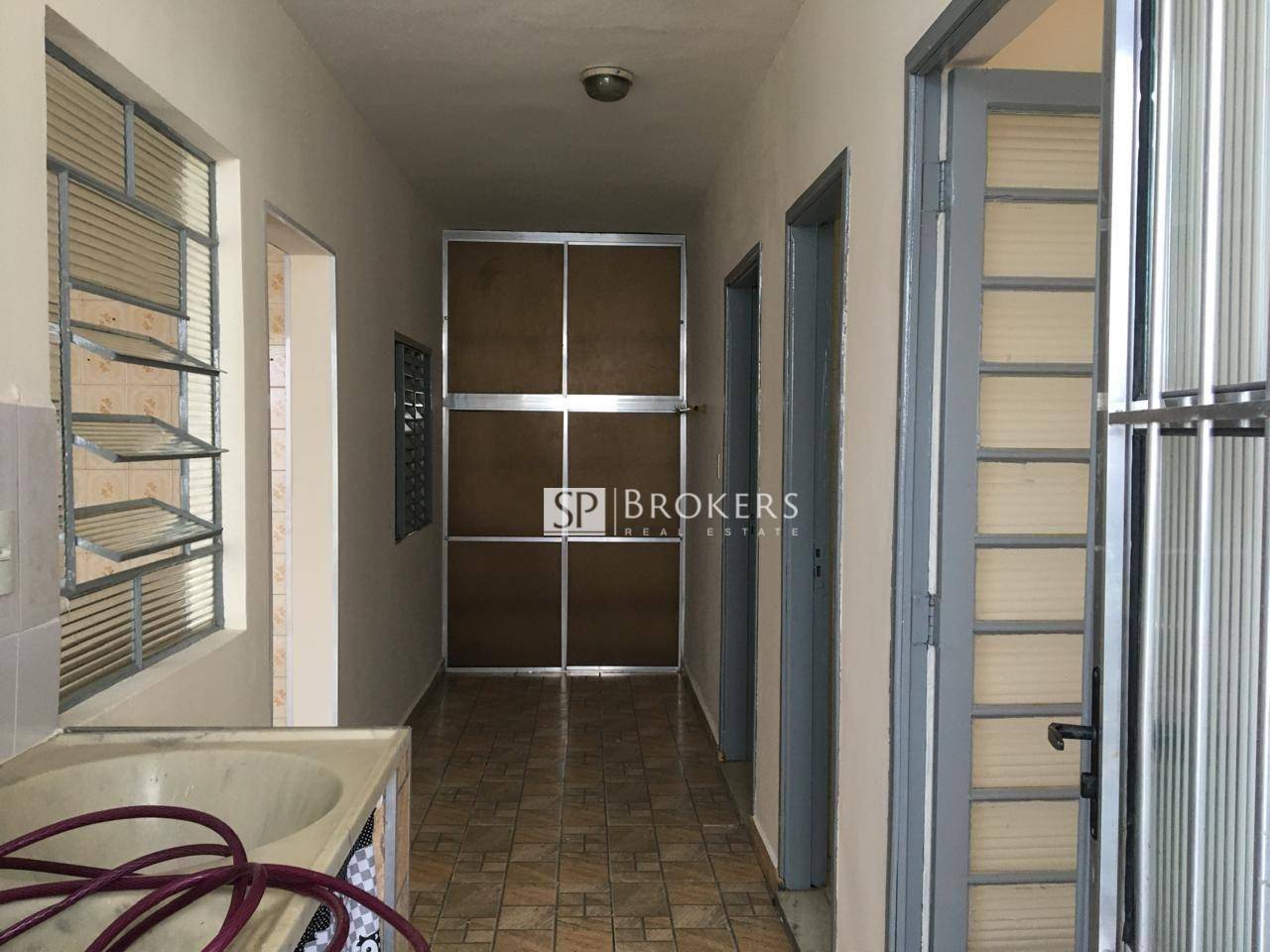 Casa à venda com 4 quartos, 180m² - Foto 17