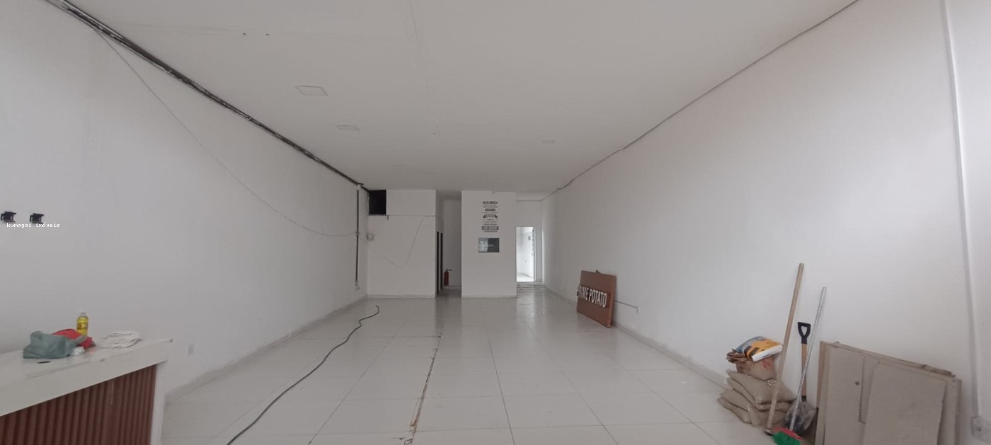 Prédio Inteiro para alugar, 180m² - Foto 2