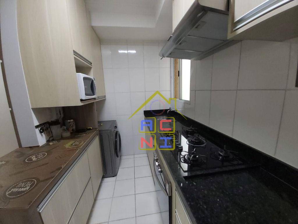 Apartamento à venda com 2 quartos, 60m² - Foto 9