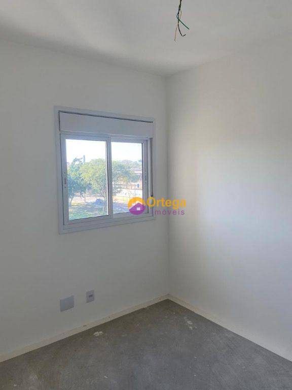 Apartamento à venda com 3 quartos, 70m² - Foto 12