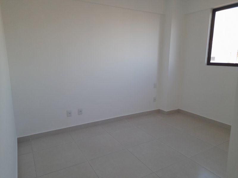 Apartamento à venda com 3 quartos, 75m² - Foto 9