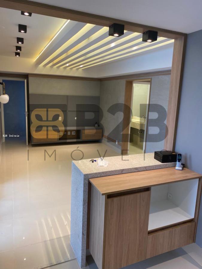 Apartamento à venda com 3 quartos, 96m² - Foto 3