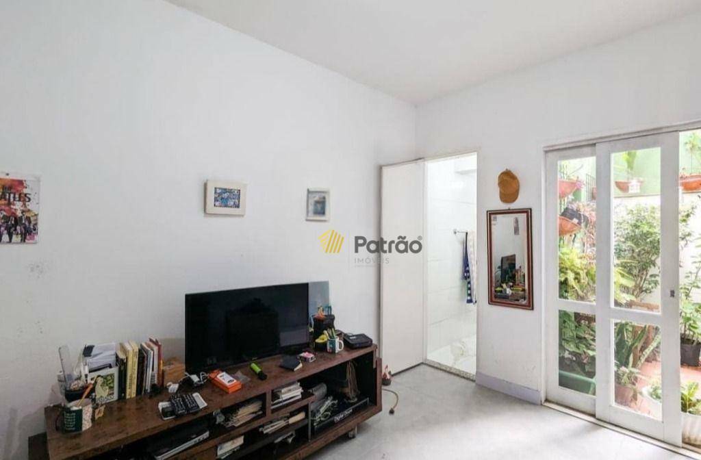 Casa à venda com 3 quartos, 160m² - Foto 4