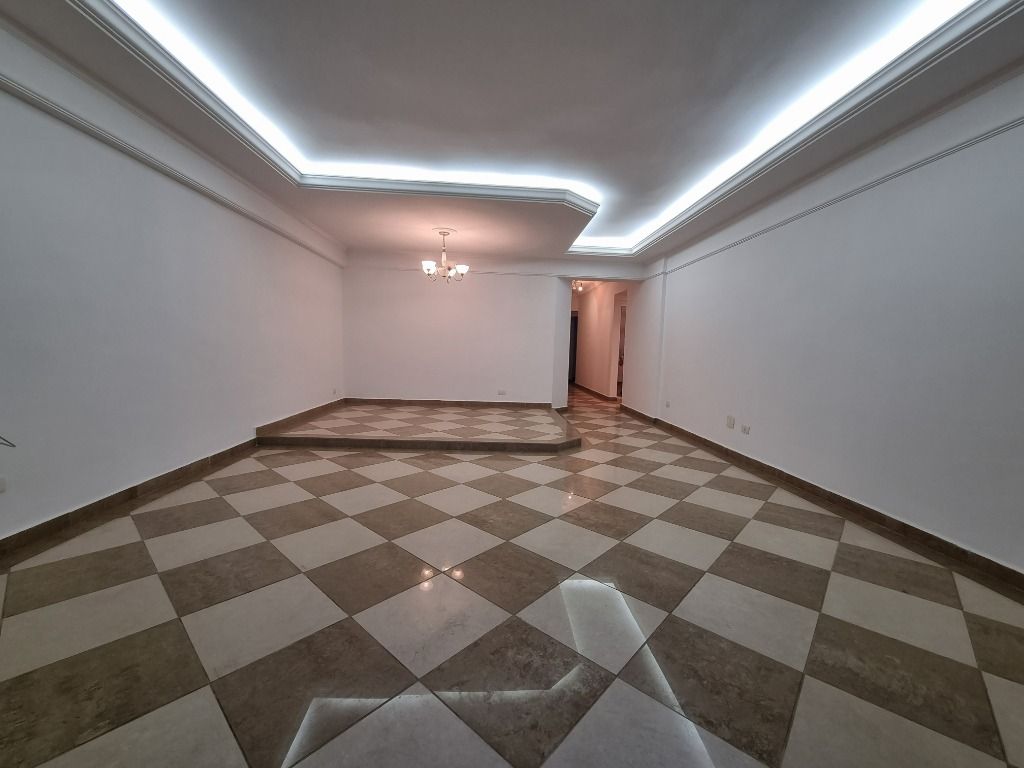 Apartamento à venda com 3 quartos, 150m² - Foto 7