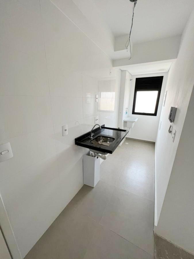 Apartamento à venda com 2 quartos, 40m² - Foto 4