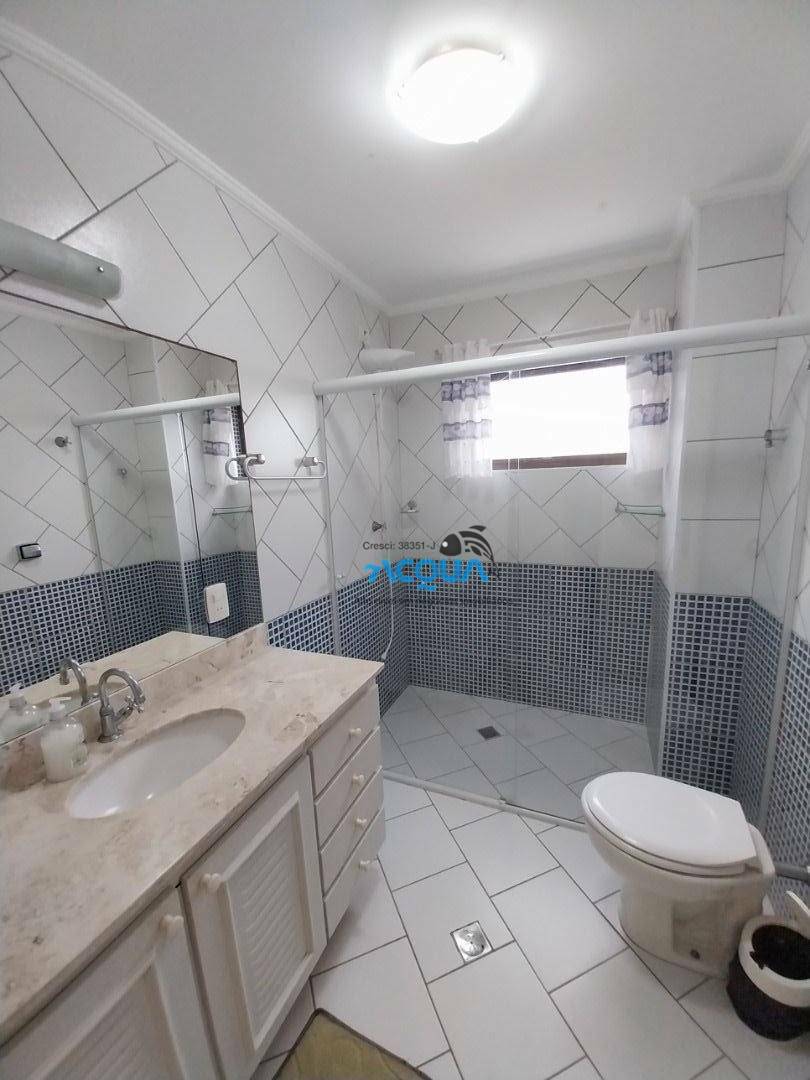 Apartamento à venda com 3 quartos, 135m² - Foto 3