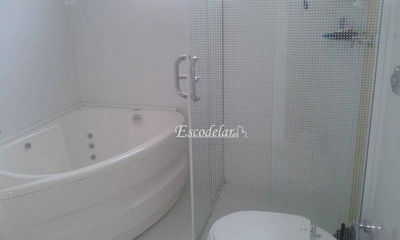 Sobrado à venda com 4 quartos, 1200m² - Foto 15