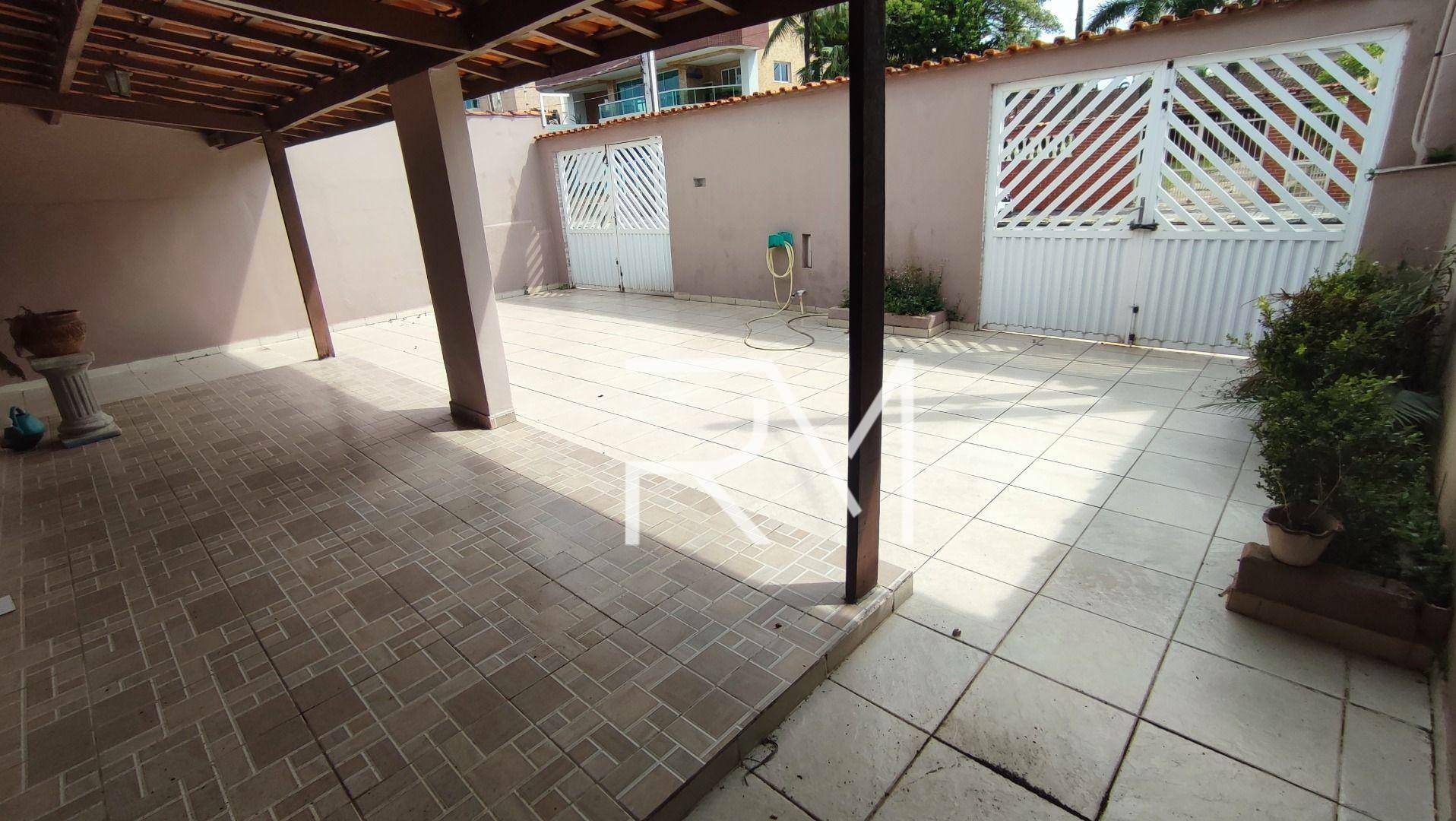 Casa à venda com 4 quartos, 185m² - Foto 2