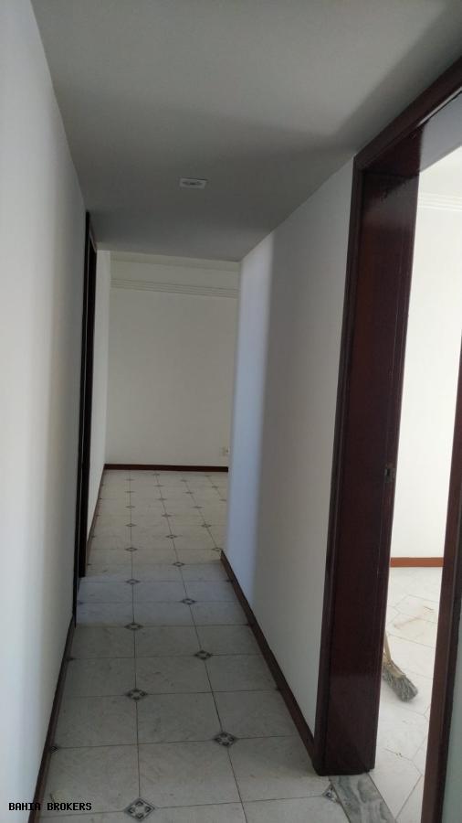 Apartamento à venda com 3 quartos, 128m² - Foto 14