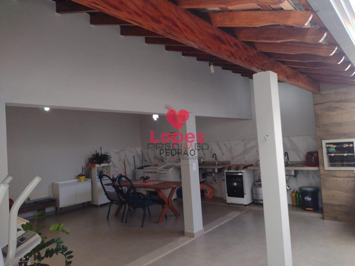 Casa à venda com 1 quarto, 170m² - Foto 5