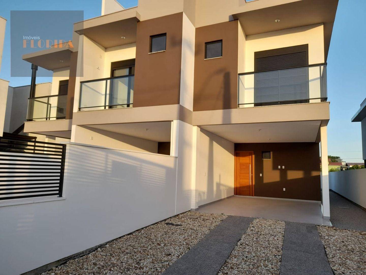 Casa, 3 quartos, 145 m² - Foto 1