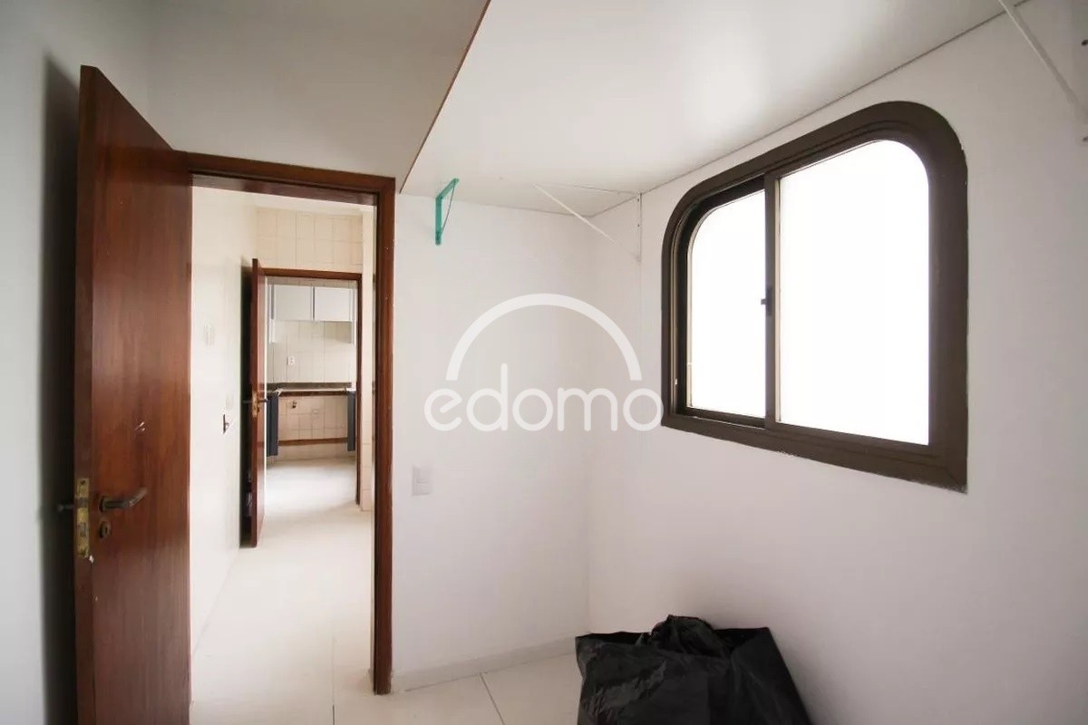 Apartamento para alugar com 4 quartos, 368m² - Foto 11