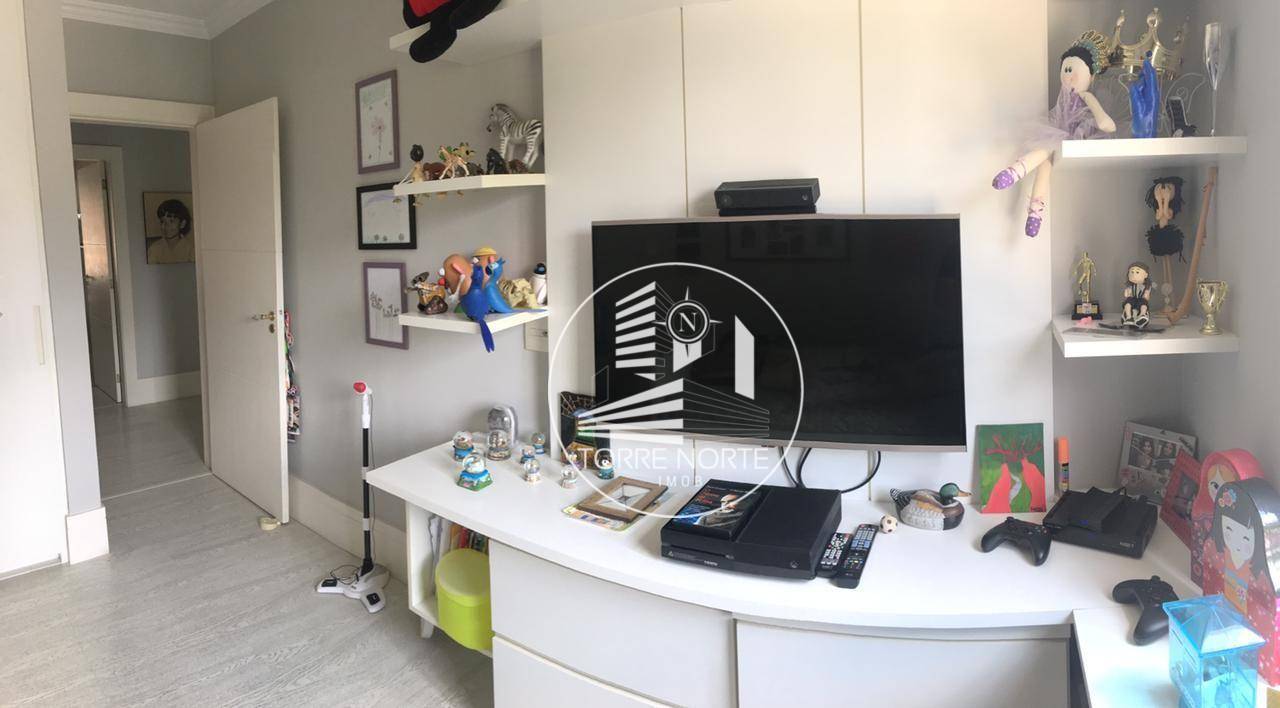 Apartamento à venda com 4 quartos, 200m² - Foto 9